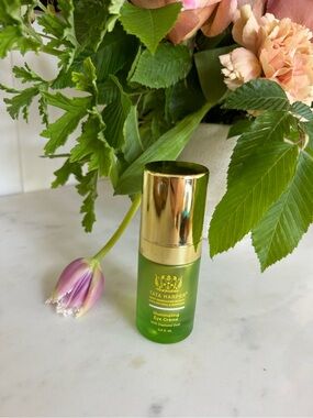 Tata Harper Illuminating Eye Crème — Green and Gold Bottle